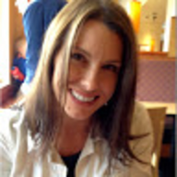 Meet your Posher, Cindy - Picture 1 of 1